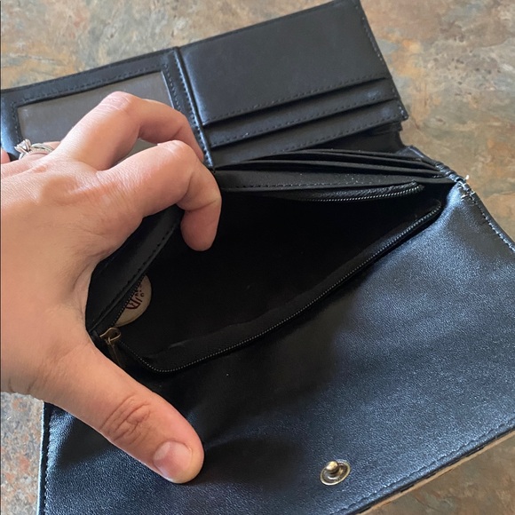 Tan Animal Print Wallet - Picture 4 of 4